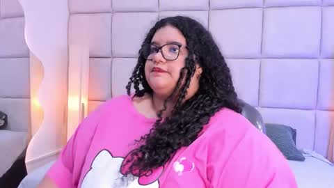 Miley online show from November 12, 8:11 pm