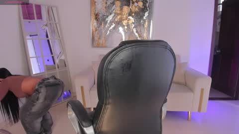 Miley Cruz  IG miley model23 online show from April 23, 7:15 pm