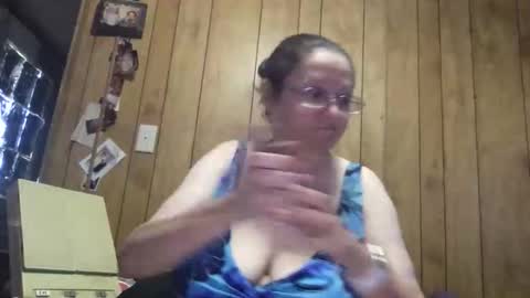 milfmichelle69 online show from March 28, 4:19 pm