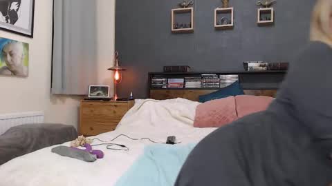 milfyanddaddy online show from October 3, 8:06 pm