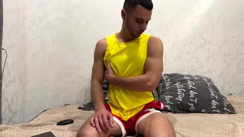 Snapshot of milka_boys chatting on October 15, 9:21 am Dan online show from October 15, 9:21 am
