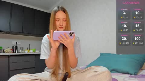 MilkaLiza online show from March 2, 6:25 pm