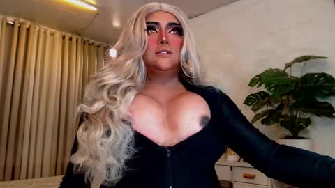 milkshakelavinia online show from September 17, 1:09 am