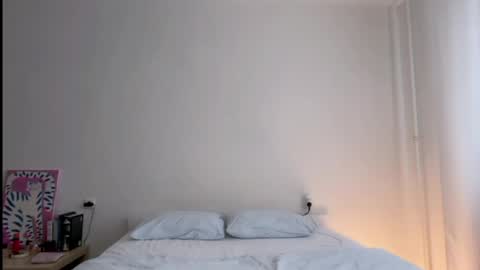 milky__way_ online show from April 25, 1:41 pm