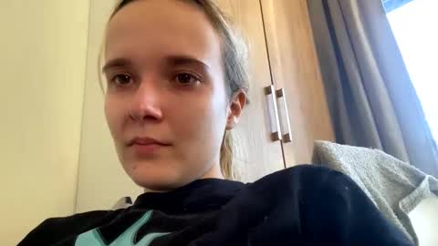 milkybaby269137 online show from December 31, 11:20 am