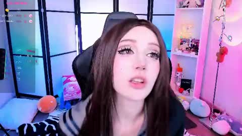 milky cute online show from June 26, 7:41 pm