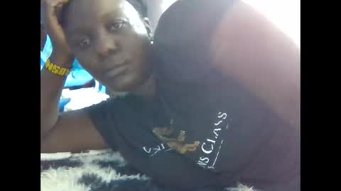 milkyebony254 online show from October 15, 11:00 am