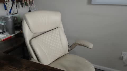 millenium0129 online show from February 19, 6:51 pm