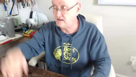 millenium0129 online show from February 17, 6:40 pm