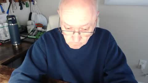 millenium0129 online show from December 5, 6:49 pm