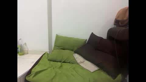 SlimnHungOH online show from November 1, 11:37 pm