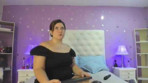 millers_rousse online show from February 12, 12:31 pm