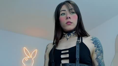 Milly online show from December 15, 8:15 pm