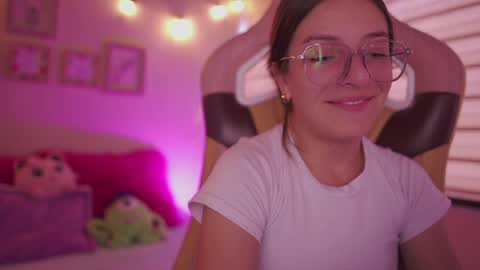 MILLY online show from June 5, 8:47 pm