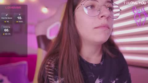 MILLY online show from March 9, 6:56 pm