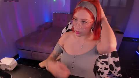 Monkey D Maddie online show from February 6, 10:56 pm