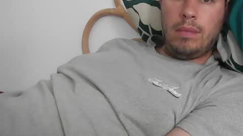milowww1601 online show from June 12, 2:38 pm