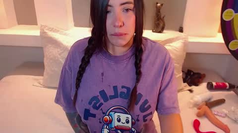 Milu Wallace  online show from September 26, 12:29 am