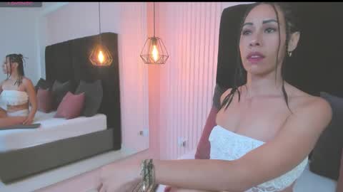  miluu  online show from February 23, 11:56 am