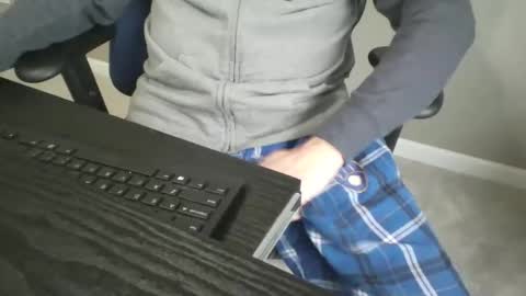 milwaukeebadger24 online show from March 11, 1:25 pm