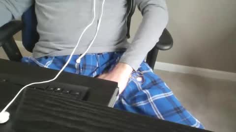 milwaukeebadger24 online show from March 25, 1:07 pm