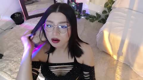 Mily online show from November 17, 11:07 pm