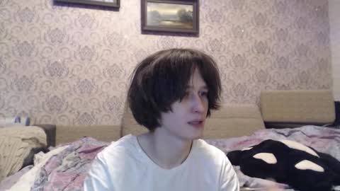 Max online show from February 23, 1:41 am