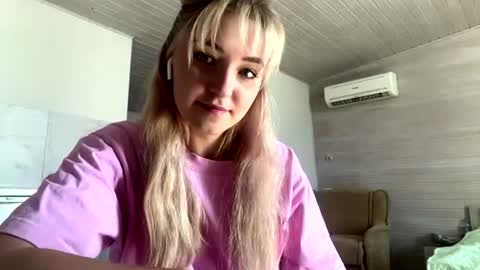 Lisy online show from July 13, 6:06 am