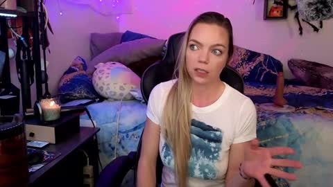 Mindy Mars online show from February 26, 6:26 pm