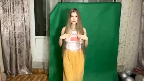 Amelia online show from November 27, 4:47 pm