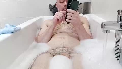 minge68 online show from March 21, 6:01 pm