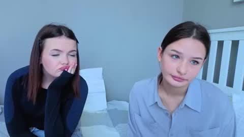 KarinaLeila online show from October 1, 6:56 am