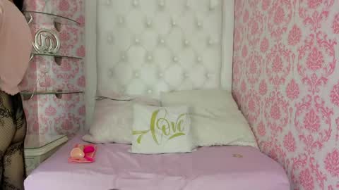 Mini Rouse online show from April 23, 12:02 pm