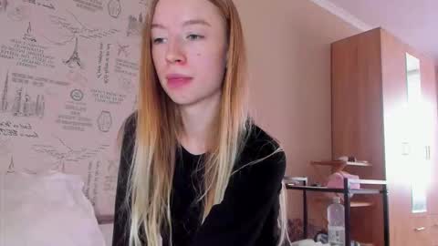 Amelia online show from October 17, 8:51 am