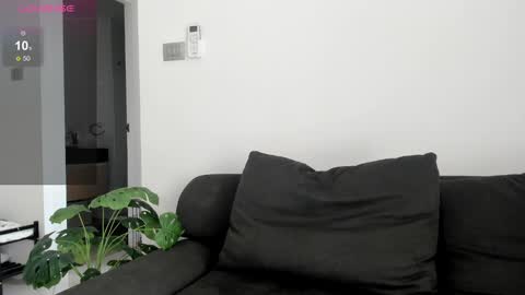 Maya online show from January 24, 5:21 am