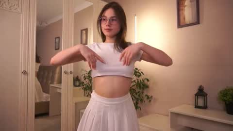 Mira online show from November 7, 4:53 pm