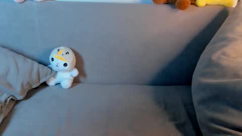 Minji online show from February 2, 1:52 pm