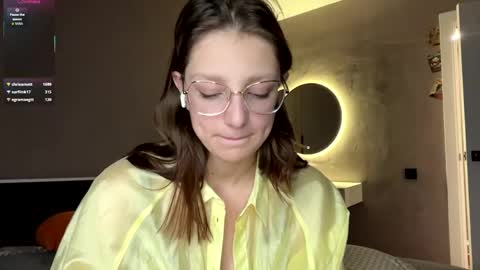 Asti online show from April 17, 9:50 pm