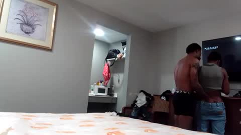 minniehunney online show from September 13, 10:45 pm