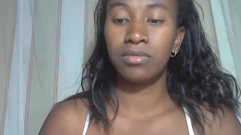 minouch211907 online show from October 26, 3:44 pm