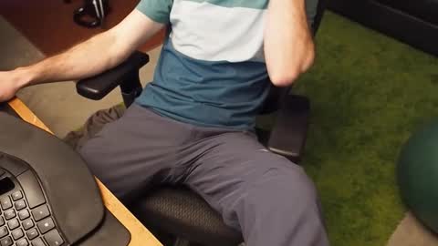 mintmagnificent online show from November 27, 11:34 pm