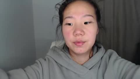 Snapshot of mira_g chatting on January 30, 7:50 am mira_g online show from January 30, 7:50 am