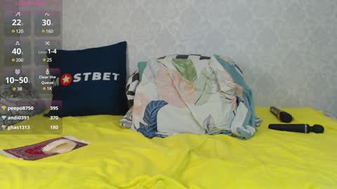 mira_one_ online show from December 29, 4:51 pm