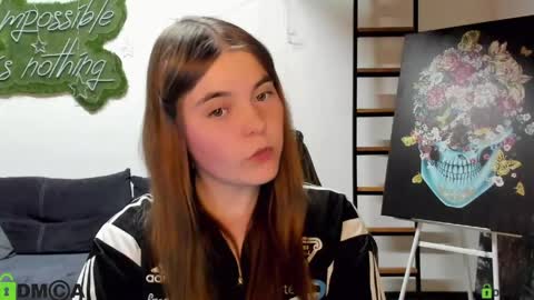 miraa_bloom online show from April 16, 3:34 pm