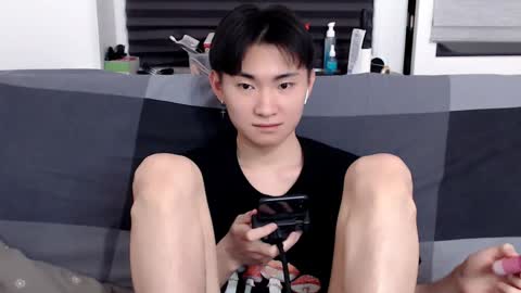 Snapshot of miram_yoo chatting on January 15, 8:16 pm              online show from January 15, 8:16 pm