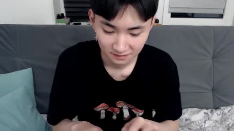 Snapshot of miram_yoo chatting on February 9, 11:46 pm              online show from February 9, 11:46 pm