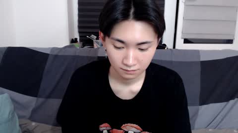 Snapshot of miram_yoo chatting on January 19, 10:17 pm              online show from January 19, 10:17 pm