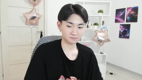 Snapshot of miram_yoo chatting on February 26, 5:03 am              online show from February 26, 5:03 am