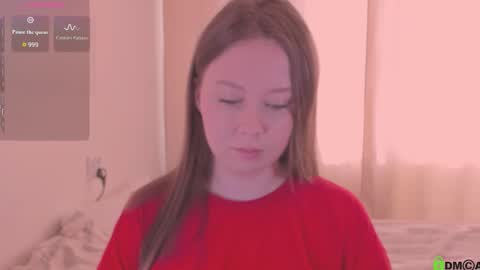 Kira online show from March 15, 1:36 pm