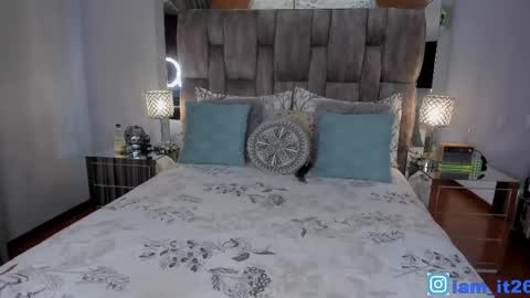 Miranda online show from May 24, 1:57 am
